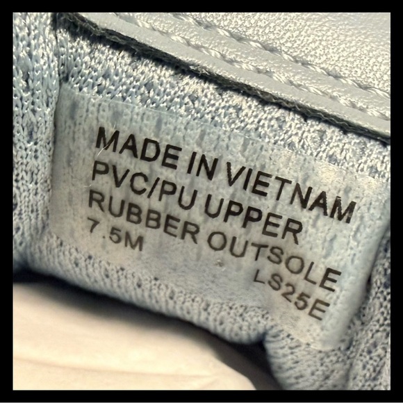 *BRAND NEW* Andi Mixed Media Trainer (in original box)! - Picture 10 of 13